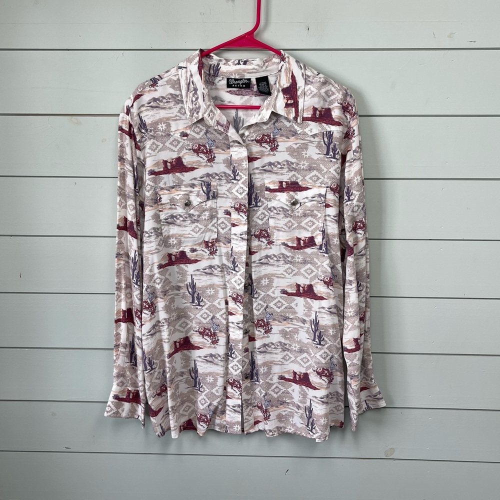 Wrangler Retro long sleeve button down shirt women’s size‎ medium